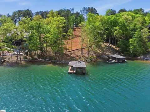 315 S Cove Rd, Sunset, SC 29685