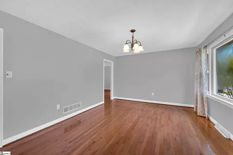 323 Pinehurst Dr, Mauldin, SC 29662 photo 11