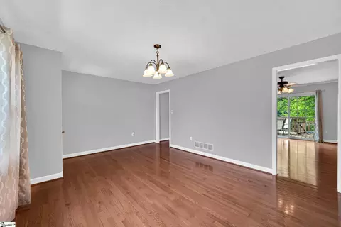 323 Pinehurst Dr, Mauldin, SC 29662 photo 12