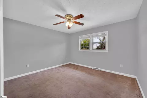 323 Pinehurst Dr, Mauldin, SC 29662 photo 20