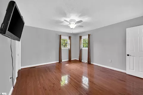 323 Pinehurst Dr, Mauldin, SC 29662 photo 16