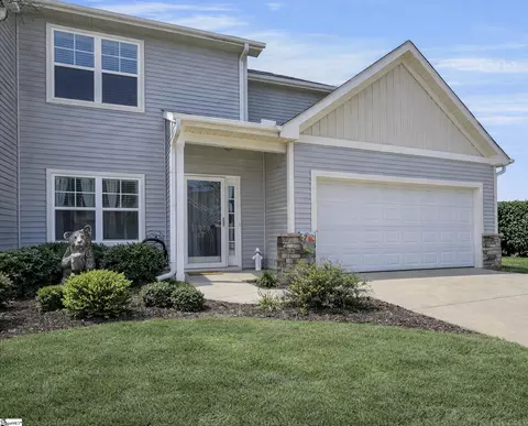 800 Stonebriar St, Simpsonville, SC 29681