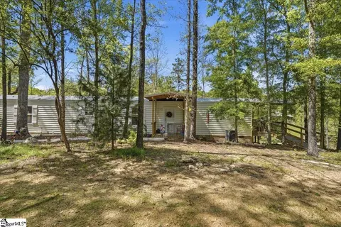 27 Widewater Ct, Iva, SC 29655