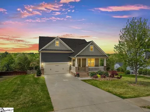 623 Munchberry Way, Spartanburg, SC 29301