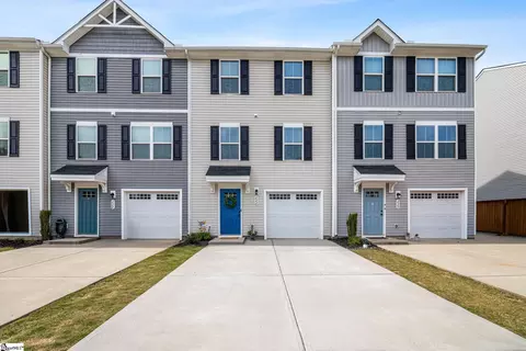 222 Maple Forge Trl, Greenville, SC 29617