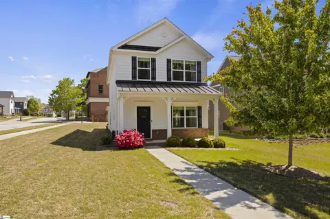 352 Arnold Mill Rd, Simpsonville, SC 29680