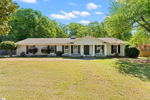 118 Holgate Dr, Greenville, SC 29615