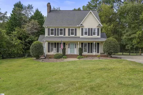 901 Huntington Rd, Easley, SC 29642