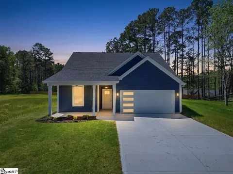 12 Briarwood Ct, Simpsonville, SC 29681