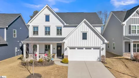 300 Beckman Dr, Greenville, SC 29605