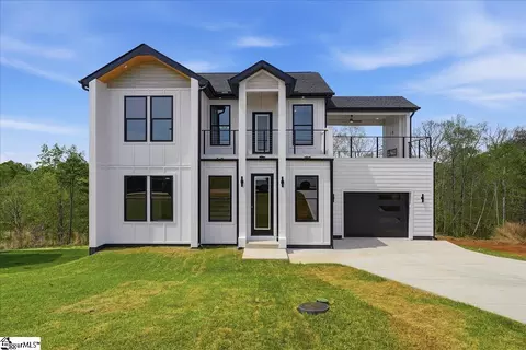 136 Current Dr, Greenville, SC 29611