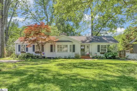 17 Arcadia Dr, Greenville, SC 29609