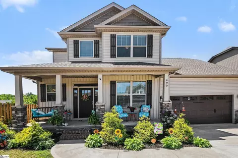 490 Vestry Pl, Moore, SC 29369