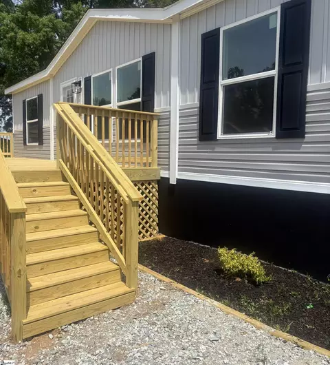 336 Burton Creekside Rd, Waterloo, SC 29384