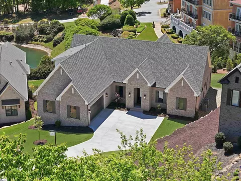 30 Dolce Vita Ct, Greenville, SC 29609