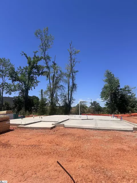 505 Lifescape Ln, Greer, SC 29650