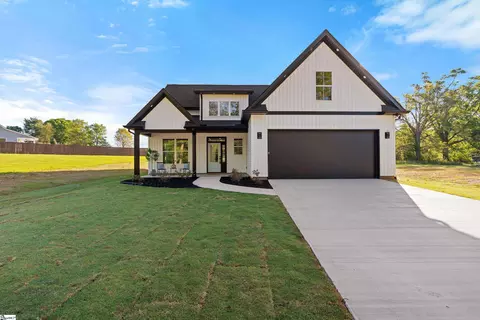 110 Reidville Rd, Williamston, SC 29697