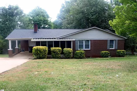 52 Montis Dr, Greenville, SC 29617