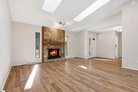 Living - 203 Tarleton Way, Greer, SC 29650 photo 6 of 7