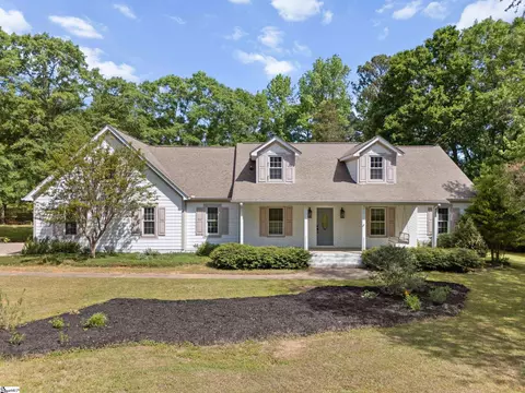 36 Heritage Dr, Fountain Inn, SC 29644