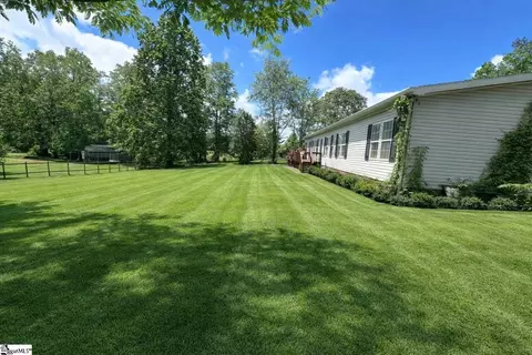 1400 Massey Rd, Pendleton, SC 29670