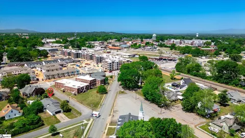 View/Area - 1 12th St, Greer, SC 29651 photo 5 of 7