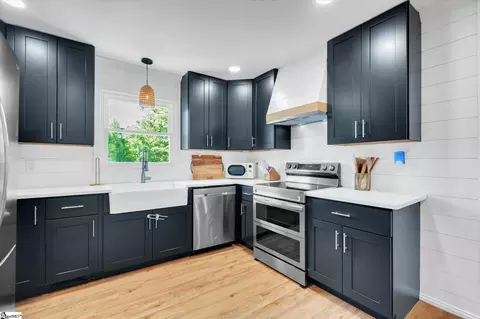 Kitchen - 1 12th St, Greer, SC 29651 photo 3 of 7