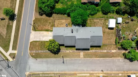 View/Area - 1 12th St, Greer, SC 29651 photo 2 of 7