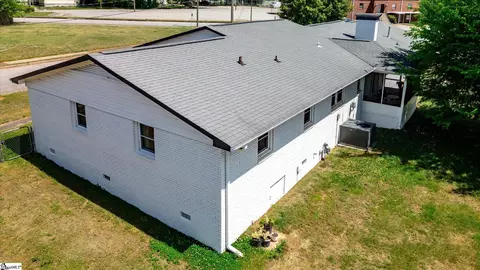 View/Area - 1 12th St, Greer, SC 29651 photo 1 of 7