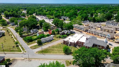 View/Area - 1 12th St, Greer, SC 29651 photo 4 of 7