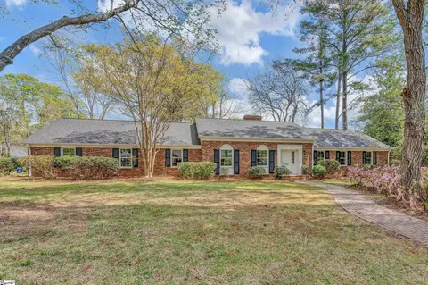 401 Southway St, Easley, SC 29640