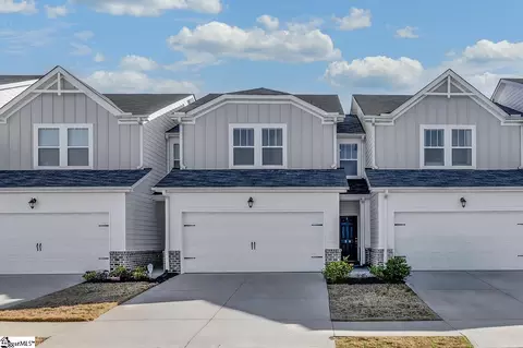 26 Centimeters Dr, Mauldin, SC 29662