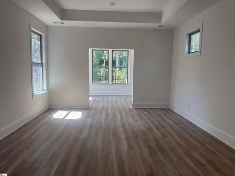 Living - 608 Elexa Ct, Greer, SC 29650 photo 1 of 4
