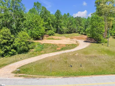 1379 Ruhamah Rd, Liberty, SC 29657