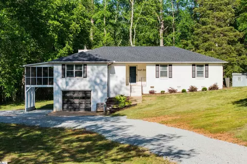 130 Daniel Dr, Anderson, SC 29626