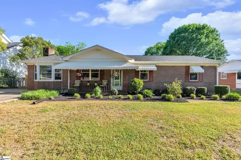 117 Alpha Dr, Greenville, SC 29605