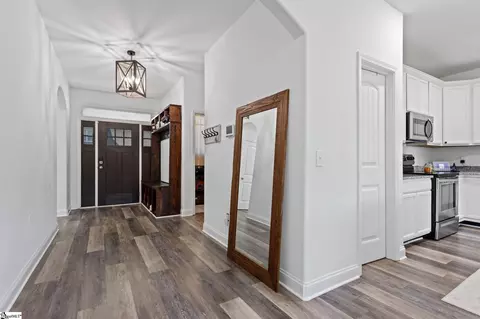 Entry Way - 217 Daystrom Dr, Greer, SC 29651 photo 2 of 5