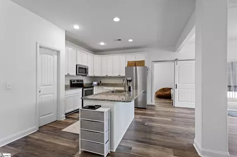 Entry Way - 217 Daystrom Dr, Greer, SC 29651 photo 4 of 5