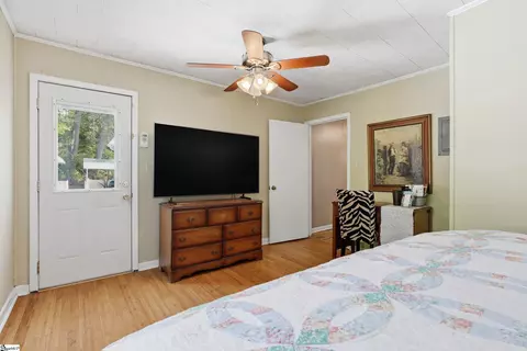 Bedroom - 520 S Spring St, Walhalla, SC 29691 photo 4 of 6
