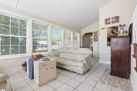 Entry Way - 520 S Spring St, Walhalla, SC 29691 photo 3 of 3