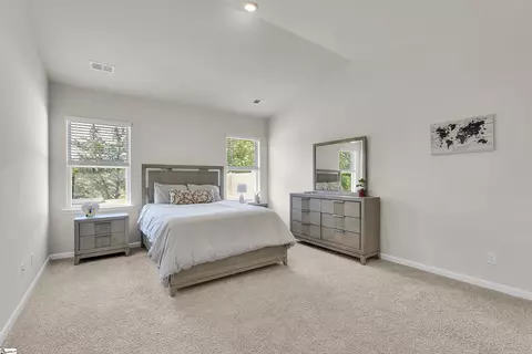 Bedroom - 76 Oak Edge Ln, Greer, SC 29651 photo 1 of 2