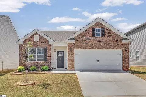 76 Oak Edge Ln, Greer, SC 29651