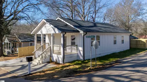 238 Foster St, Anderson, SC 29625