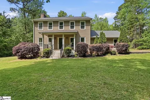 765 Jonas Cir, Chesnee, SC 29323