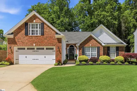 326 Bellhaven Ln, Spartanburg, SC 29301