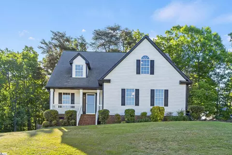 110 Beckenham Ln, Greenville, SC 29609