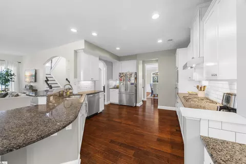 Kitchen - 14 Jardin Dr, Greenville, SC 29607 photo 4 of 4