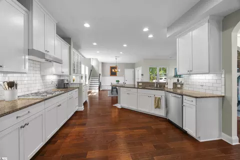 Kitchen - 14 Jardin Dr, Greenville, SC 29607 photo 1 of 4