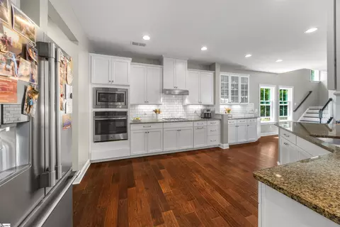 Kitchen - 14 Jardin Dr, Greenville, SC 29607 photo 3 of 4