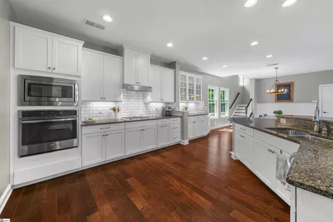 Kitchen - 14 Jardin Dr, Greenville, SC 29607 photo 2 of 4
